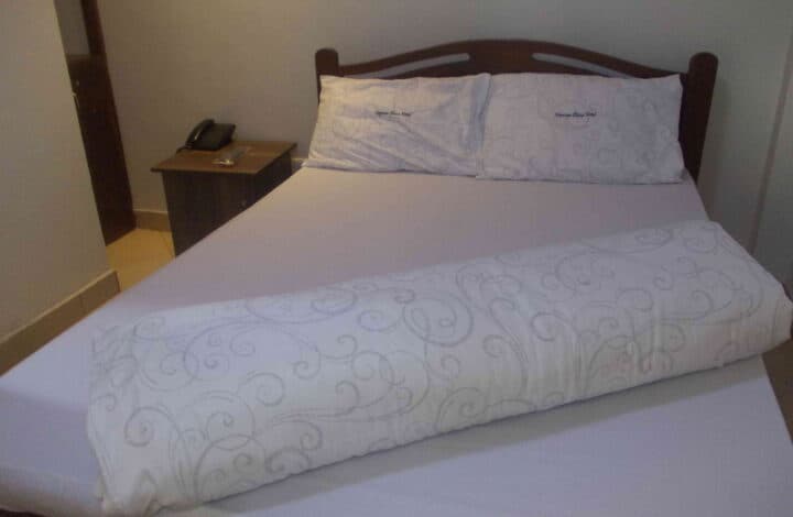 Max Room